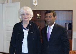 Jóhanna Sigurðardóttir forsætisráðherra og Mohamed Nasheed forseti Maldíveyja